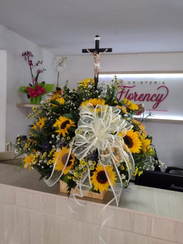 RAMO PARA CONDOLENCIAS FFF-104