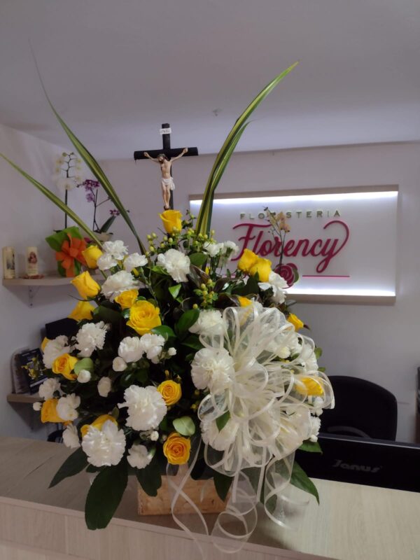 RAMO PARA CONDOLENCIAS FFF-103