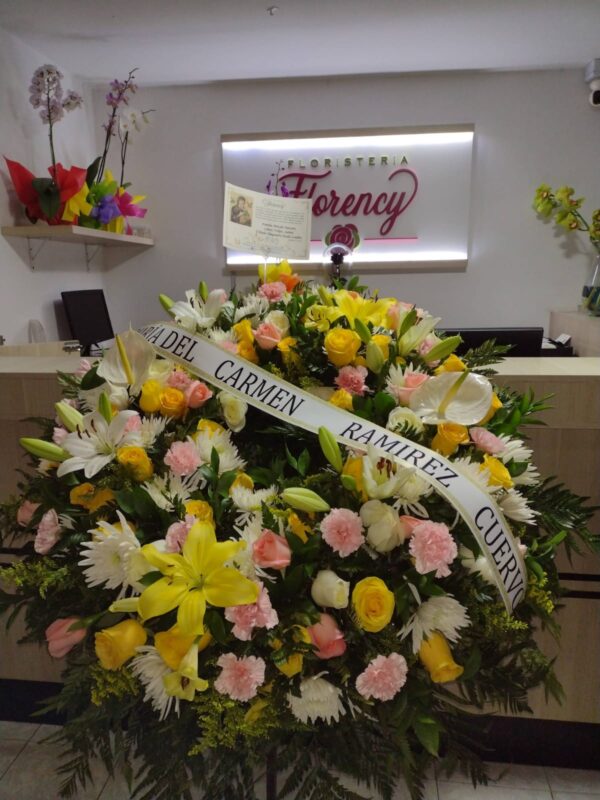 RAMO PARA CONDOLENCIAS FFF-101