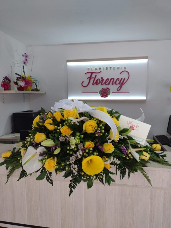 RAMO PARA CONDOLENCIAS FFF-074