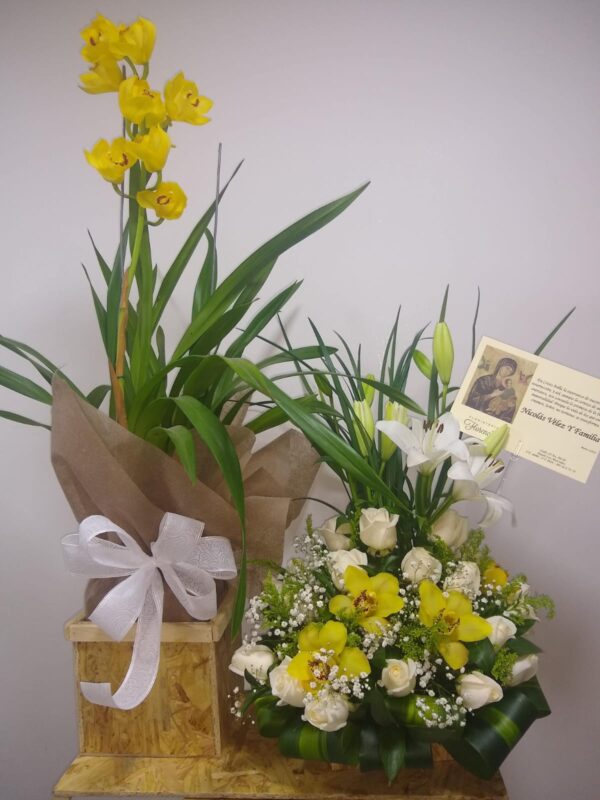 RAMO PARA CONDOLENCIAS FFF-066