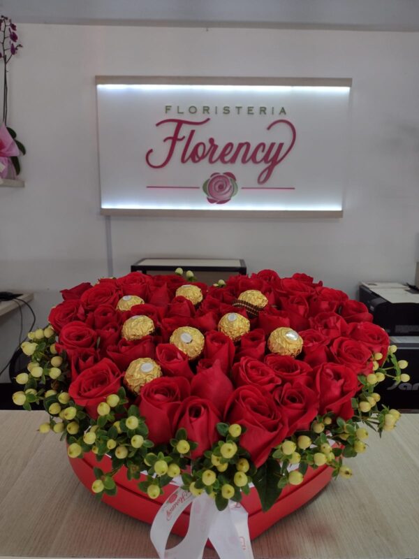 CAJA DE FLORES PARA REGALAR FFJ-063