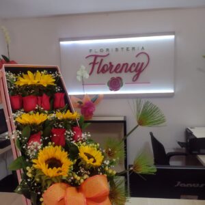 CAJA DE FLORES PARA REGALAR FFJ-061