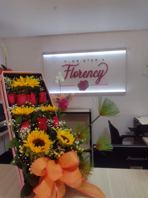 CAJA DE FLORES PARA REGALAR FFJ-061