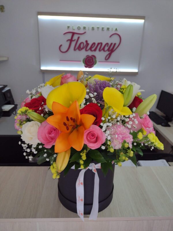 CAJA DE FLORES PARA REGALAR FFJ-045