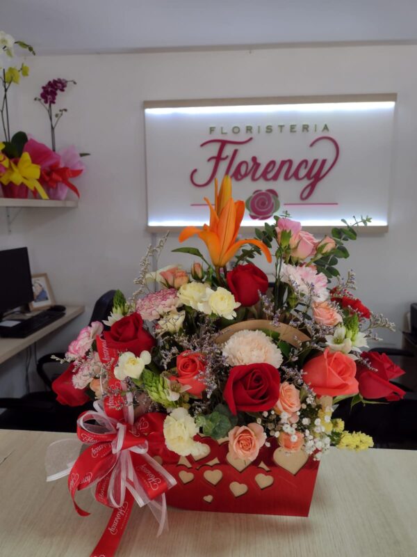 RAMOS DE FLORES PARA MADRES FFM-057