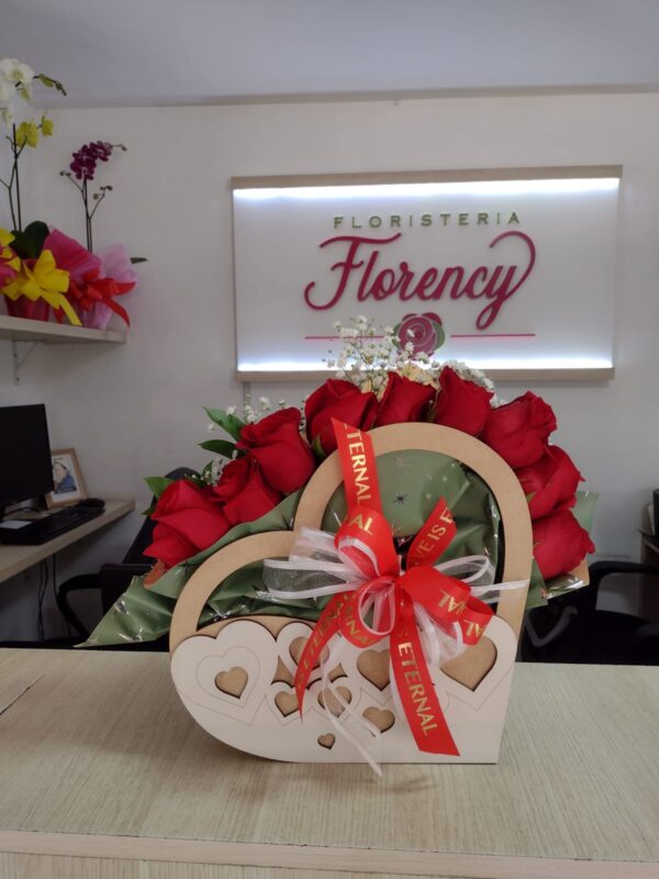 RAMOS DE FLORES PARA MADRES FFM-056